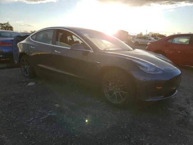 Photo 4 from auction – 2019 TESLA MODEL 3 with VIN 5YJ3E1EA4KF435369