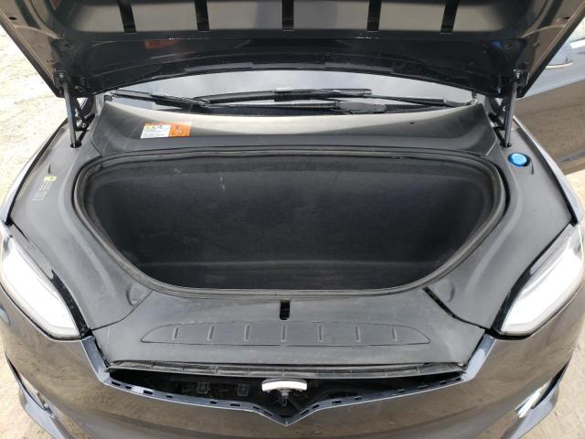 Photo 12 from auction – 2017 TESLA MODEL X with VIN 5YJXCAE27HF062692