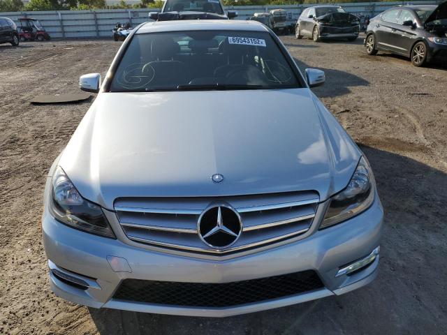 Photo 5 from auction – 2013 MERCEDES-BENZ C 250 with VIN WDDGF4HB9DA831707