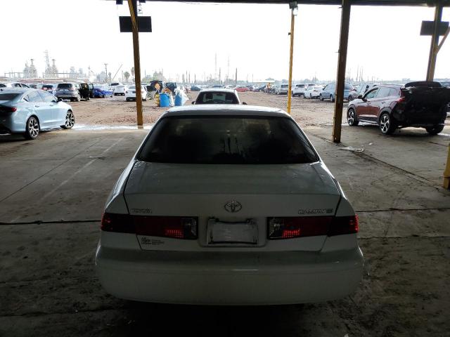 Photo 6 from auction – 2000 TOYOTA CAMRY CE with VIN 4T1BG22K5YU749729