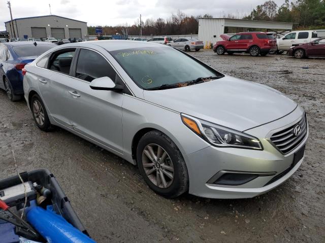 Photo 4 from auction – 2016 HYUNDAI SONATA SE with VIN 5NPE24AF6GH329342