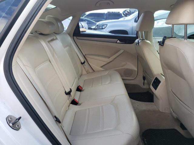 Photo 10 from auction – 2014 VOLKSWAGEN PASSAT SE with VIN 1VWBT7A3XEC041353