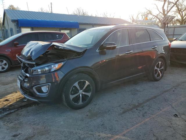 KIA SORENTO EX 2017 with VIN 5XYPH4A55HG295322 - Photo from auction