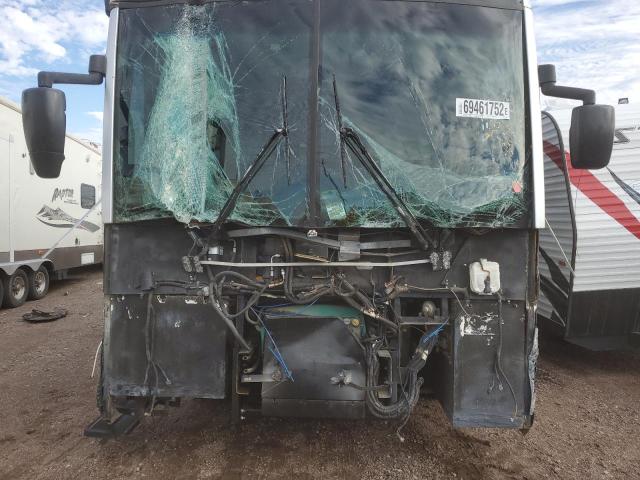 Photo 9 from auction – 2003 FREIGHTLINER CHASSIS X with VIN 4UZAAHBS33CM24186