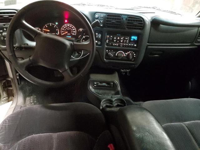 Photo 8 from auction – 2000 CHEVROLET BLAZER with VIN 1GNDT13W5Y2315401