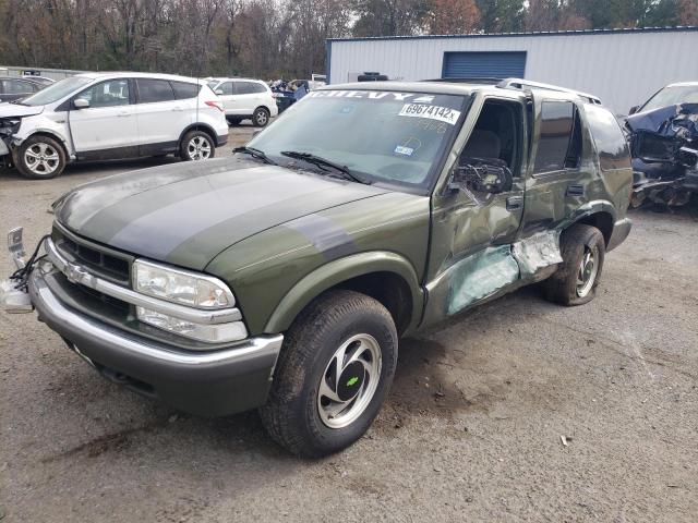 CHEVROLET BLAZER 2001 with VIN 1GNDT13W41K229468 - Photo from auction