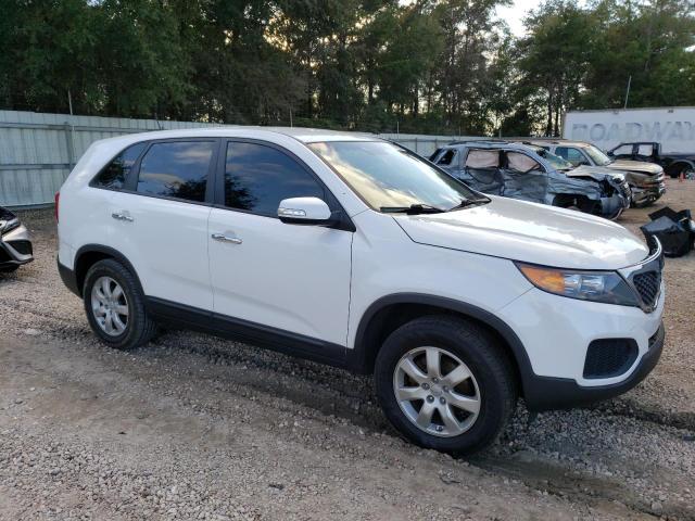 Photo 4 from auction – 2013 KIA SORENTO LX with VIN 5XYKT3A10DG360197