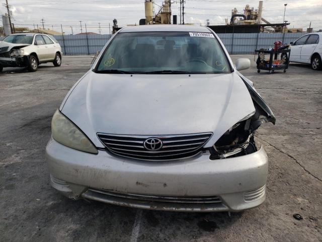 Photo 5 from auction – 2005 TOYOTA CAMRY LE with VIN 4T1BE32K85U038517