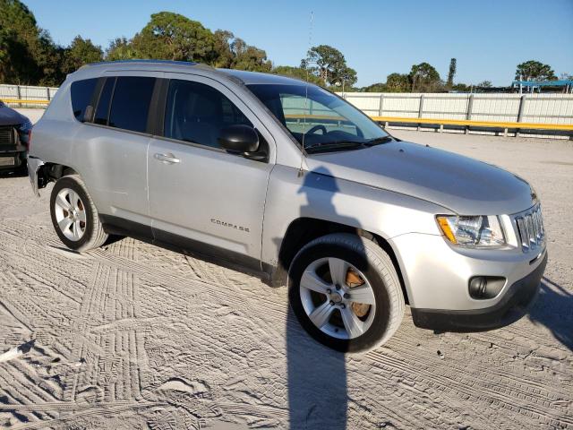 Photo 4 from auction – 2013 JEEP COMPASS LA with VIN 1C4NJCEB7DD232043