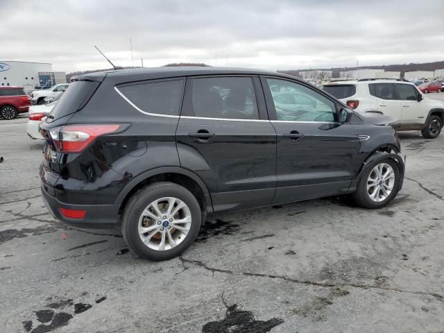 Photo 3 from auction – 2017 FORD ESCAPE SE with VIN 1FMCU0GD9HUB42812