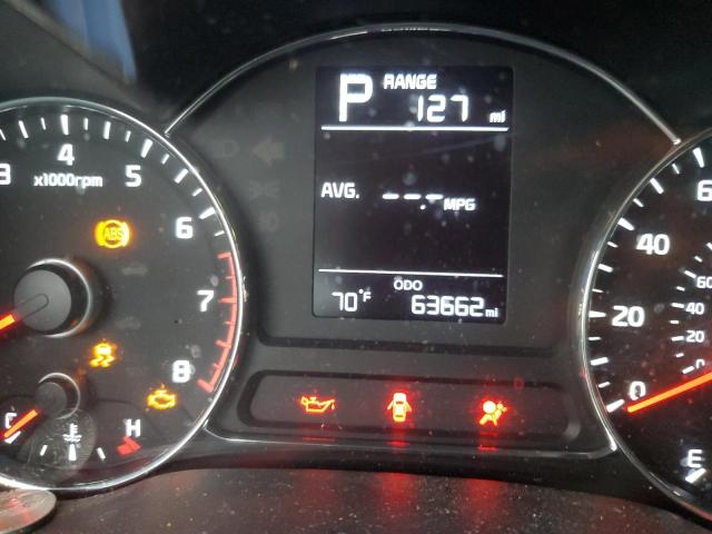 Photo 9 from auction – 2017 KIA FORTE LX with VIN 3KPFK4A73HE071445