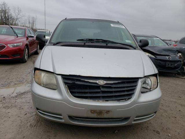 Photo 5 from auction – 2006 CHRYSLER TOWN & COU with VIN 1A4GP45RX6B535921