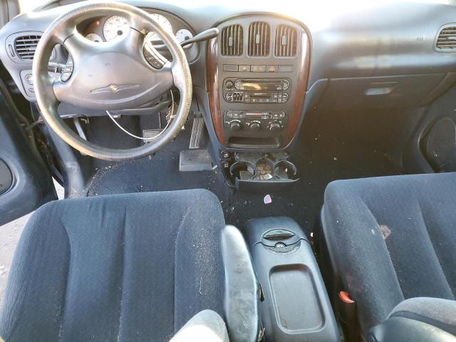 Photo 8 from auction – 2001 CHRYSLER TOWN & COU with VIN 2C4GP44341R205401