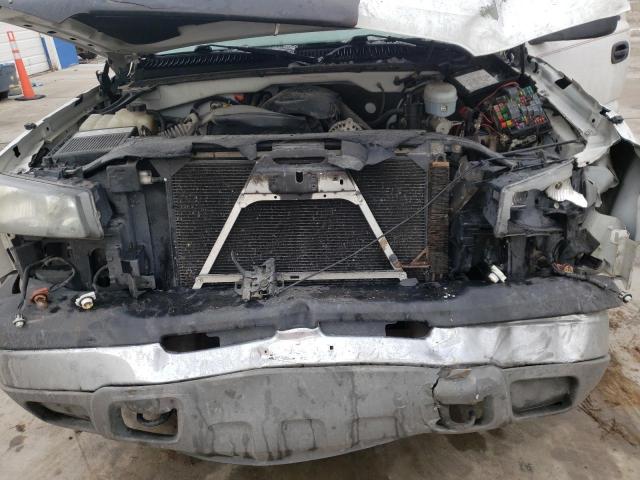 Photo 11 from auction – 2004 CHEVROLET SILVERADO with VIN 2GCEK19V541125400