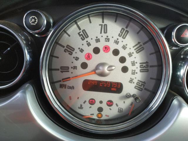 Photo 9 from auction – 2006 MINI COOPER with VIN WMWRC33556TK67226