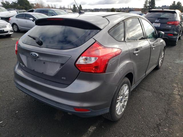 Photo 3 from auction – 2012 FORD FOCUS SE with VIN 1FAHP3K24CL168912