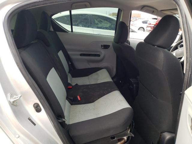 Photo 10 from auction – 2014 TOYOTA PRIUS C with VIN JTDKDTB3XE1064358