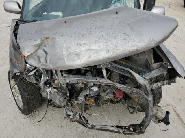 Photo 11 from auction – 2004 TOYOTA SCION XB with VIN JTLKT334640149281