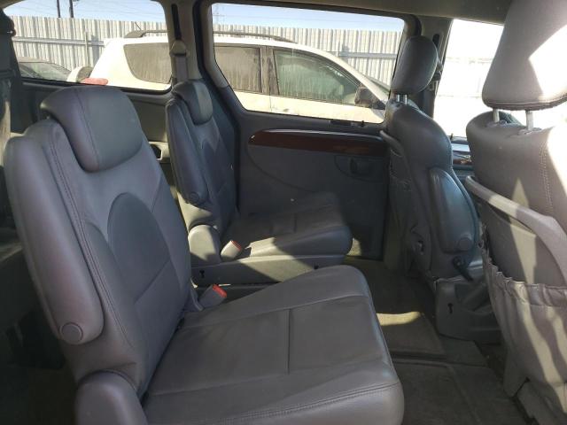 Photo 11 from auction – 2005 CHRYSLER TOWN & COU with VIN 2C8GP64L45R513104