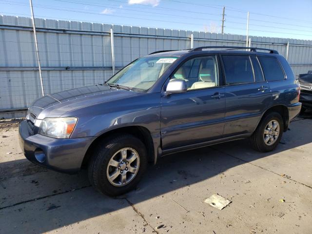 TOYOTA HIGHLANDER 2005 with VIN JTEEP21A950131676 - Photo from auction
