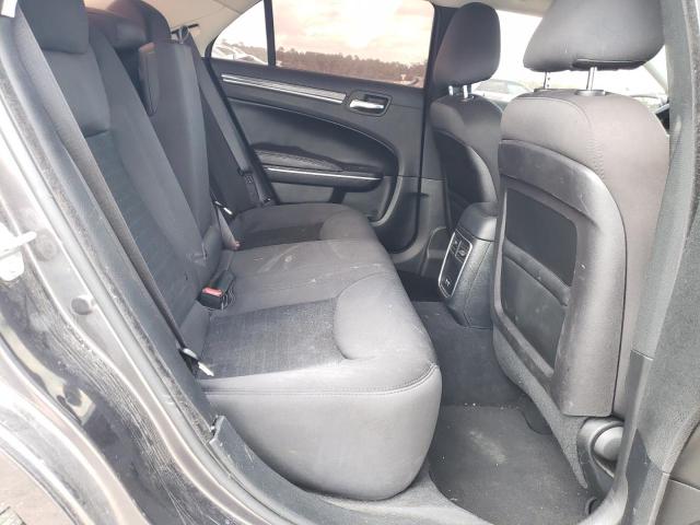 Photo 10 from auction – 2019 CHRYSLER 300 TOURIN with VIN 2C3CCAAG4KH758092