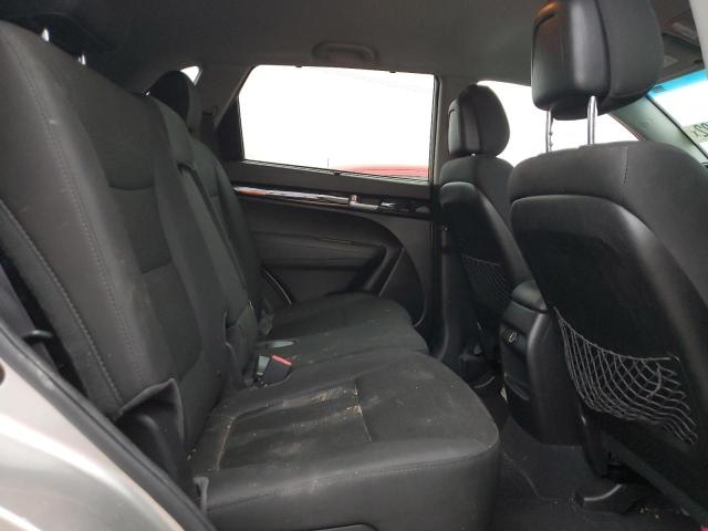 Photo 11 from auction – 2015 KIA SORENTO LX with VIN 5XYKTDA66FG609428