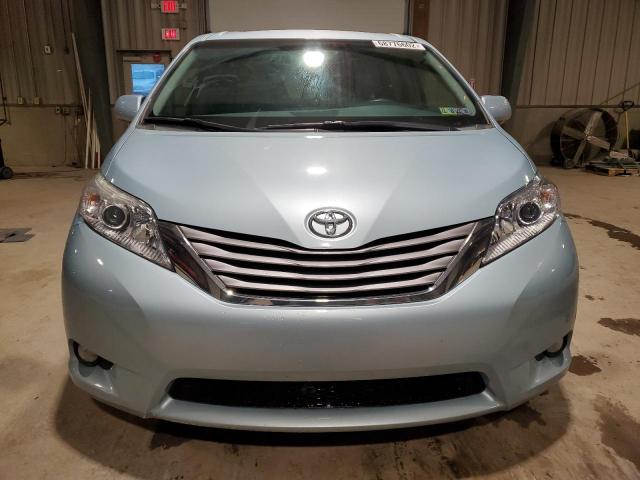 Photo 5 from auction – 2017 TOYOTA SIENNA XLE with VIN 5TDDZ3DC6HS150281