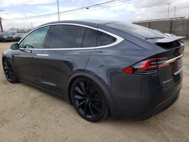 Photo 2 from auction – 2017 TESLA MODEL X with VIN 5YJXCAE27HF062692