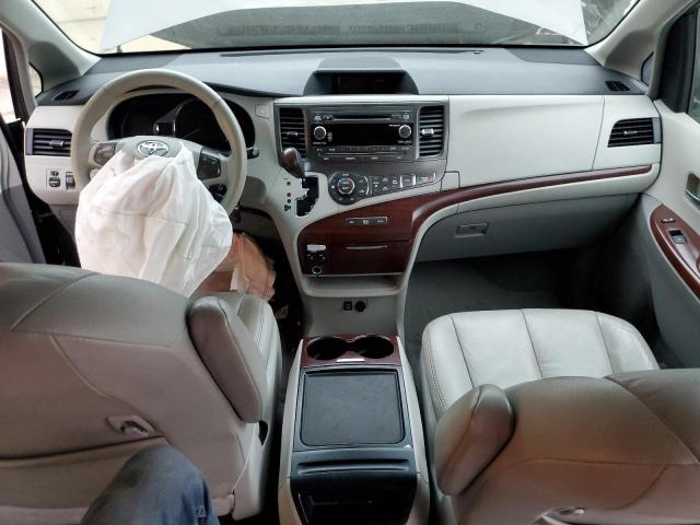 Photo 8 from auction – 2012 TOYOTA SIENNA XLE with VIN 5TDYK3DC4CS192785