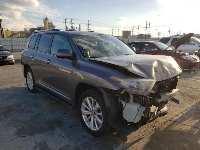 Photo 4 from auction – 2013 TOYOTA HIGHLANDER with VIN JTEDC3EHXD2015779