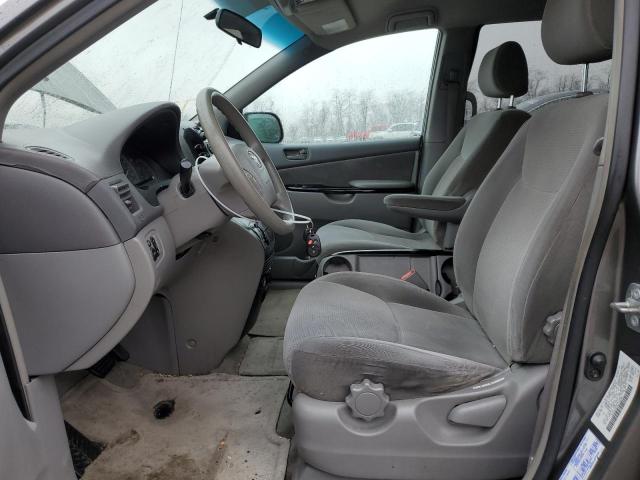 Photo 7 from auction – 2004 TOYOTA SIENNA CE with VIN 5TDZA23C44S149794