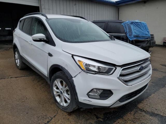 FORD ESCAPE SE 2018 with VIN 1FMCU9GD9JUD33706 - Photo from auction