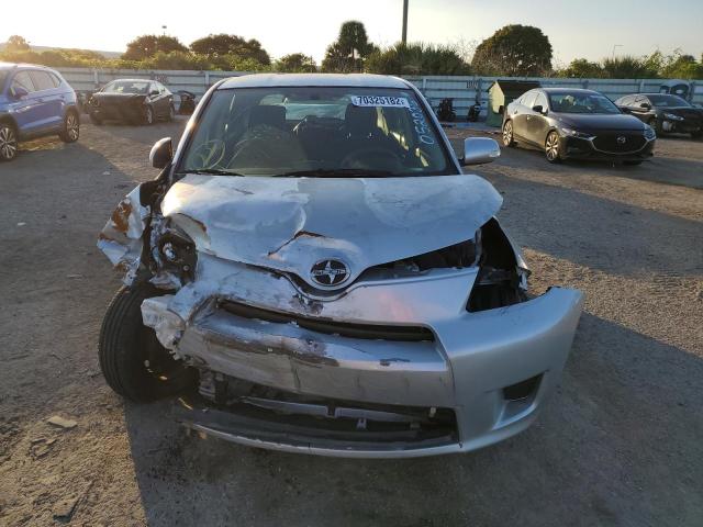 Photo 5 from auction – 2010 TOYOTA SCION XD with VIN JTKKU4B43AJ052036