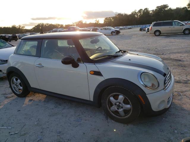 Photo 4 from auction – 2011 MINI COOPER with VIN WMWSU3C52BTX96769
