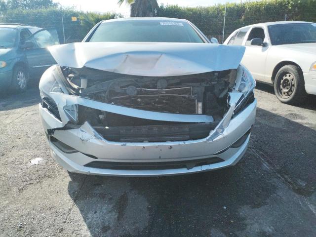 Photo 5 from auction – 2017 HYUNDAI SONATA SE with VIN 5NPE24AF2HH523710