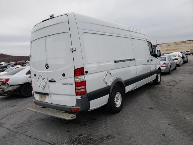 Photo 3 from auction – 2014 MERCEDES-BENZ SPRINTER 2 with VIN WD3PE8DE6E5902810