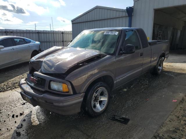 GMC SONOMA 1997 with VIN 1GTCS19X1V8516020 - Photo from auction
