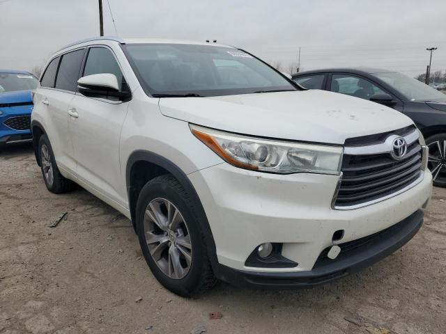 Photo 4 from auction – 2015 TOYOTA HIGHLANDER with VIN 5TDJKRFH0FS220759