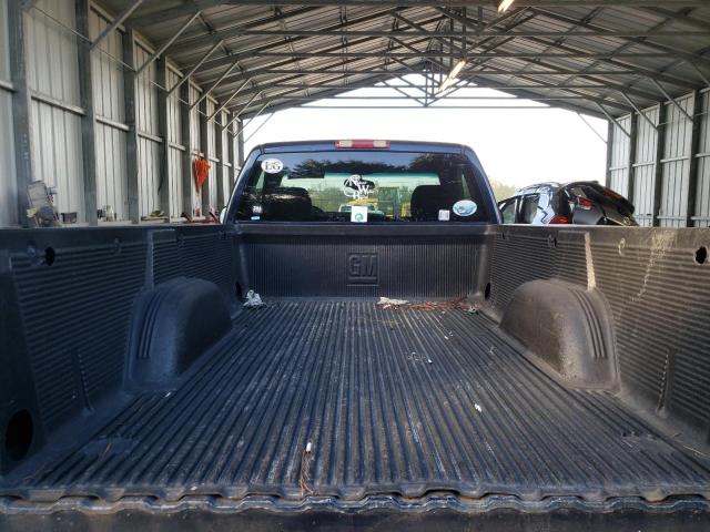 Photo 10 from auction – 2005 CHEVROLET SILVERADO with VIN 1GCEC14V25Z232305