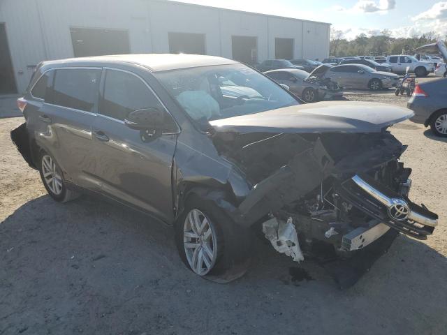 Photo 4 from auction – 2015 TOYOTA HIGHLANDER with VIN 5TDZARFH1FS016283