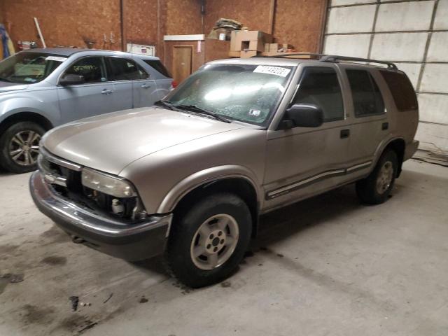 CHEVROLET BLAZER 2000 with VIN 1GNDT13W5Y2315401 - Photo from auction