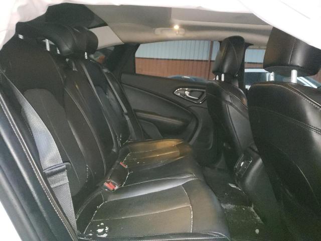 Photo 10 from auction – 2015 CHRYSLER 200 C with VIN 1C3CCCEG2FN656504