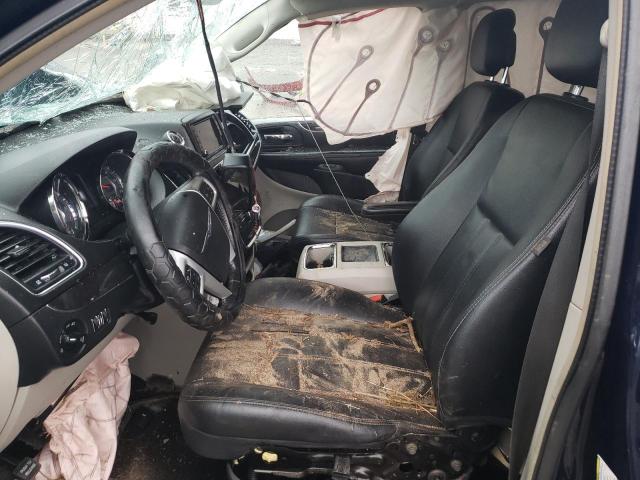 Photo 7 from auction – 2015 CHRYSLER TOWN & COU with VIN 2C4RC1BG6FR571389