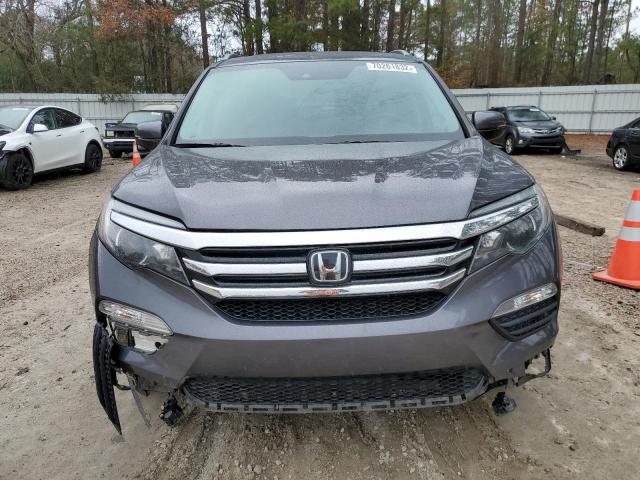 Photo 5 from auction – 2017 HONDA PILOT TOUR with VIN 5FNYF6H96HB105047