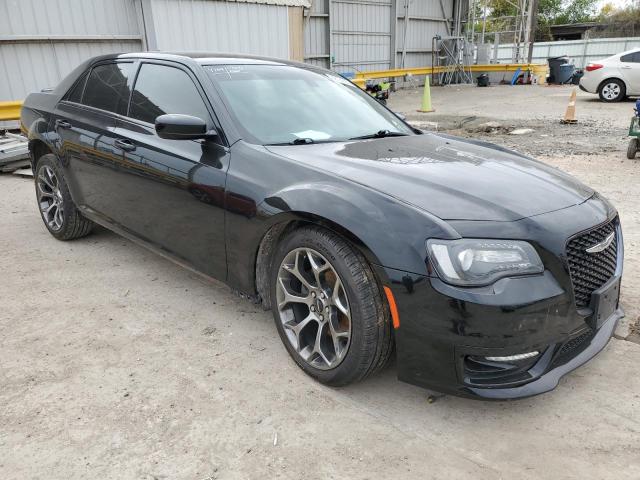 Photo 4 from auction – 2017 CHRYSLER 300 S with VIN 2C3CCABG4HH664804