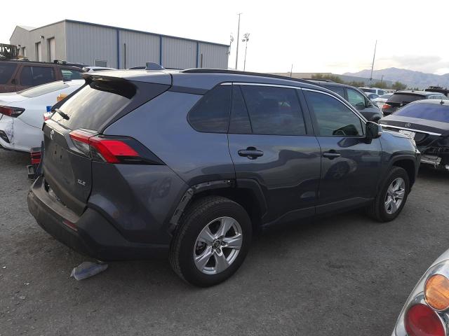 Photo 3 from auction – 2021 TOYOTA RAV4 XLE with VIN 2T3W1RFV0MC095869