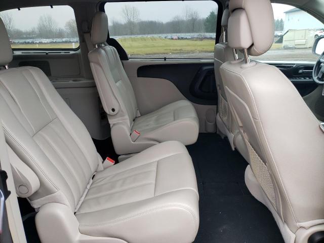 Photo 11 from auction – 2013 CHRYSLER TOWN & COU with VIN 2C4RC1BG5DR796836