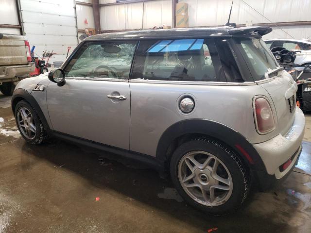Photo 2 from auction – 2007 MINI COOPER S with VIN WMWMF73537TL83731