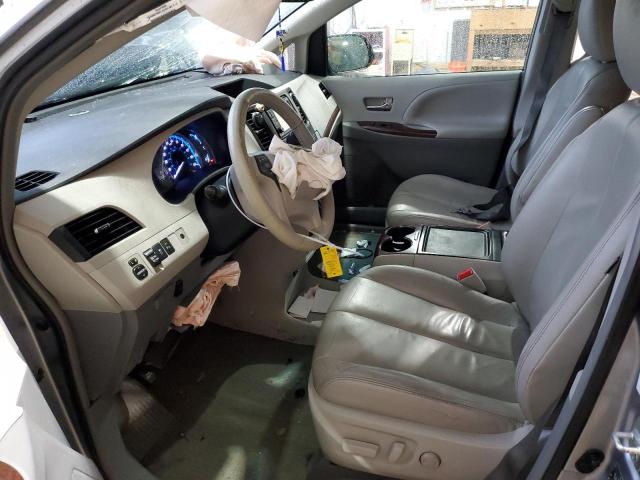 Photo 7 from auction – 2013 TOYOTA SIENNA XLE with VIN 5TDYK3DC4DS367618