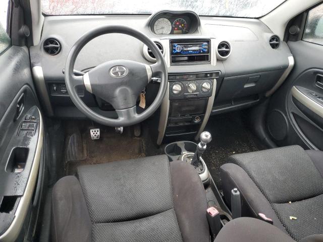 Photo 8 from auction – 2005 TOYOTA SCION XA with VIN JTKKT624750081176